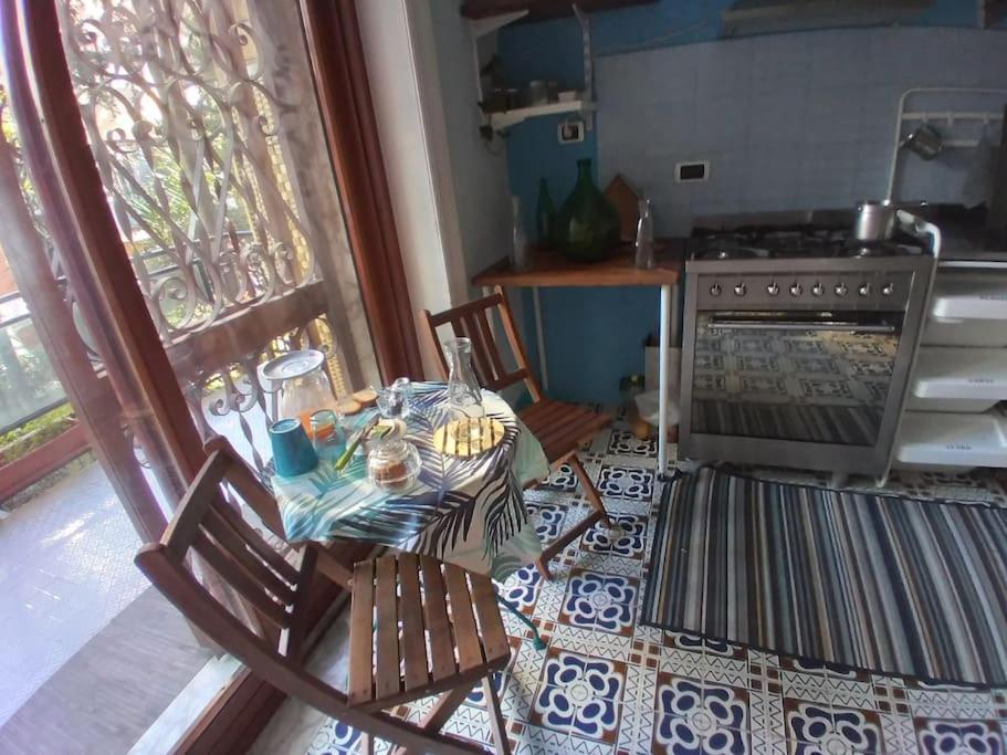 Casa Del Capitano Bed and Breakfast Napels Buitenkant foto